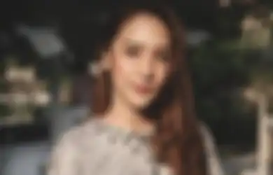Sedang Diderita Anya Geraldine, Kenali Radang Usus dan Gejalanya!