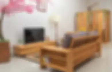 Furnitur Jepang Berbahan Kayu Solid Diolah Tangan, Hadir di Indonesia