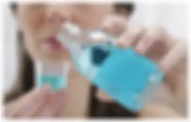 Mengandung Fluoride, 3 Rekomendasi Obat Kumur yang Bantu Lindungi Gigi