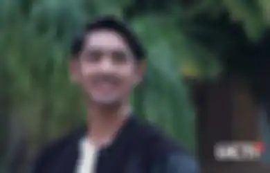Ganteng Taat Ibadah, Video Arya Saloka Pulang Sholat Jumat Bikin Gempar dan Tuai Pujian Setinggi Langit, Para Kaum Hawa Semakin Terpana dengan Sosok Aldebaran
