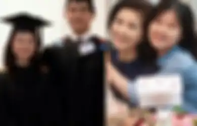 Gagal Besanan dengan Jokowi, Ibunda Felicia Tissue Murka Ditusuk dari Belakang oleh Karyawan Putrinya Sendiri, Meilia Lau: Dimana Hatimu Wanita Muda?