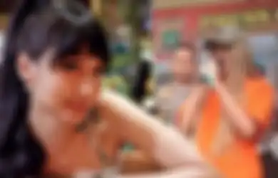 Baru Hirup Kebebasan Usai Keluar Penjara, Lucinta Luna Langsung Tarik Sorotan Netizen Soal Penampilan Rambut Gimbal dan Brewoknya: Kirain Master Limbad