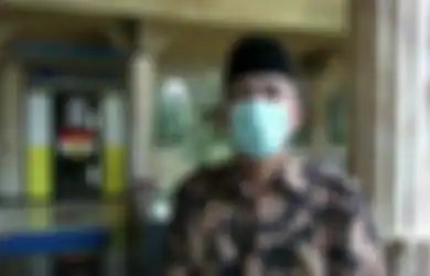 Tajirnya Kebangetan, Sosok Haji Asal Subang Ini Gelontorkan Dana Rp 11 Miliar untuk Bangun Mushala Berlapis Emas dan Berlian, 60 Kulinya Diberi Hadiah Motor