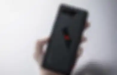 Canggihnya ASUS ROG Phone 5 Bisa Charge Tanpa Lewat Baterai, Bikin Awet!