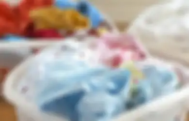Tak Perlu Laundry Ulang, Cukup Siapkan Bahan Dapur Seharga Rp20 Ribuan ini, Bau Apek di Baju Hilang Selamanya!