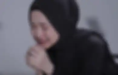 Nissa Sabyan Bungkam Terus-terusan Sampai Keluarga Hilang Bak Ditelan Bumi, Para Tetangga Akui Tak Tahan dan Mulai Jengah Sendiri: Semaleman Saya Tongkrongin Nggak Ada yang Keluar