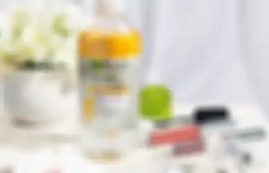 Rekomendasi 4 Micellar Oil Water yang Ampuh Hapus Makeup Waterproof