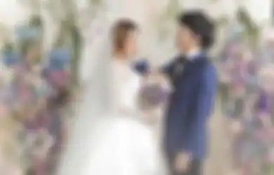 Belum 'Move On' dengan Pernikahan Atta Halilintar dan Aurel Hermansyah? Begini Isi Souvenir Mereka yang Serba Hitam dan Penampakan Hotel Bintang 5 Tempat Syukuran!