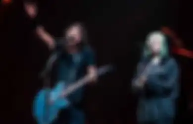 Simak Dave Grohl dan Putrinya Nge-cover Lagu Punk Klasik 'Nausea'