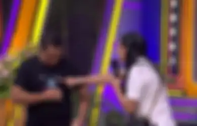 Baru Hitungan Hari Menikah, Vicky Prasetyo Berulah Lagi, Kalina Ocktaranny Pergoki Sang Suami Masih Ketemuan Sama Cewek Lain, Bekas Angel Lelga: Gue Bawakan Makanan!