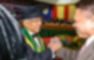 Jadi Bankir Dunia Sampai Dipercaya Legenda Intelijen Indonesia, Adnan Ganto Nyatanya Berasal dari Keluarga yang Serba Sulit, Ayahnya Cuma Kerja Tambal Ban, Begini Kisahnya...
