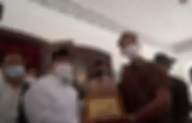 Terawangan Denny Darko Terbukti? Para Bos Parpol Blak-blakan Beri Dukungan Buat Gibran Rakabuming: Dia yang Pengaruhi Jokowi