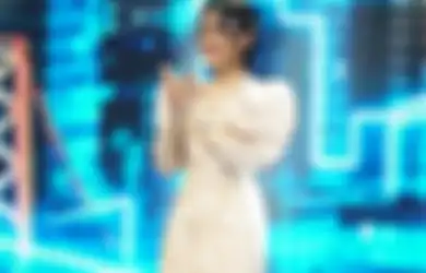 Ngaku Wedding Singer hingga Masuk Top 4, Penyanyi Jebolan Idonesian Idol 2021 Ini Ternyata Salah Satu Crazy Rich Surabaya, Intip Pengeluaran Make Upnya yang Terbilang Fantastis