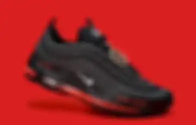 Musisi Lil Nas X. Bikin Sepatu Setan yang Disuntik Darah Manusia, Nike Blacklist dan Gugat Label Desainer