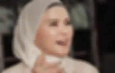 Sempat Jadi Istri Siri Rhoma Irama dan Nikah Muda, Angel Lelga Bagikan Kabar Sampai Bikin Iis Dahlia Terkejut, Sebut Dikirimi Santet Sampai Muntah Kain Kafan