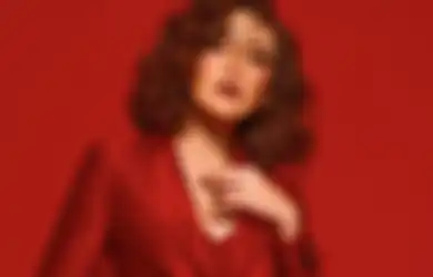 Semua Kursi Tertumpuk Rapi di Pinggir, Kafe Ayu Ting Ting Mendadak Disulap Jadi Tempat Ini, Umi Kalsum: Semoga Berkah