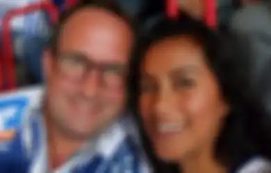 Belasan Tahun Dinikahi Bule Tapi Tak Dapat Uang Bulanan, Artis Ini Ngaku Patungan Bayar ART, Sekarang Masih Harmonis dan Tinggal di Bali