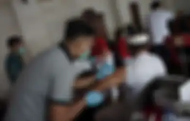 Epidemiolog Sebut Vaksin Nusantara Kemahalan: Negara Maju Nggak Ada yang Riset Seperti Itu!