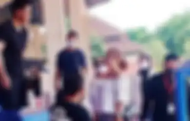 Niat Hati Pamer Foto Bareng Nadya Arifta di Mall, Kaesang Malah Disemprot Netizen: Cewenya Keliatan yang Agresif Ya