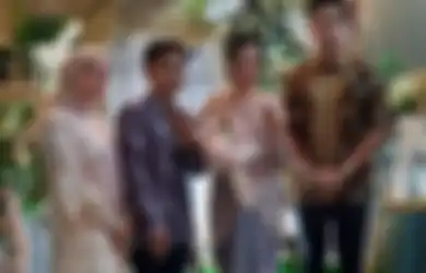 Tak Malu Lagi Umbar Kemesraan, Kaesang Gandeng Nadya Arifta Hadiri Acara Lamaran, Putra Bontot Jokowi Sampai Nyanyi Bareng di Hajatan Rekannya