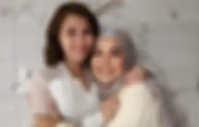 Batal Bermenantukan Adit Jayusman, Terungkap Reaksi Tak Terduga Umi Kalsum Saat Saksi Pernikahan Ayu Ting Ting Mendadak Gedor Rumahnya, Pertanyakan Soal Nasib Seragam yang Sudah Jadi