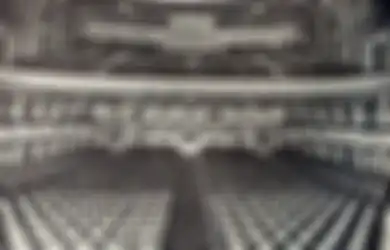 Throwback ke 1918 saat Orang Nunggu Bioskop Dibuka, Mirip Kondisi Saat Ini