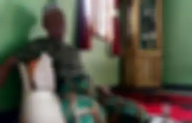 Tinggal di Gang Kecil, Abah Popon yang Disebut-sebut Guru Ilmu Kebal Terduga Teroris Ternyata Bukan Tokoh Fiktif, Ini Sosoknya yang Sering Kali Didatangi Pejabat TNI-Polri dan Tokoh Penting Sejak Tahun 1980
