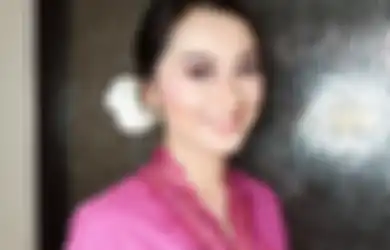 Manisnya 5 Penampilan Memes Prameswari Pakai Kebaya. Kepoin Yuk!