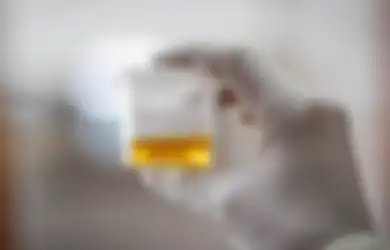 Beda Kasta, Remaja Cowok Ini Ketahuan Pacaran dan Dihukum Minum Air Kencing