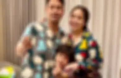 Padahal Sempat Kabari Tak Bisa Temani Nagita Slavina Karena Padatnya Jadwal, Raffi Ahmad Rela Cuma Tidur 1 Jam Demi Dampingi Istri Cek Kandungan, Caca Tengker Langsung Memelas: Ya Allah A