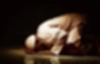 Begini Tata Cara Shalat Tarawih dan Witir Sendiri di Rumah