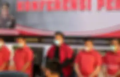 Raup Untung Rp 1,8 Miliar dari Alat Tes Antigen Bekas, Picandi Mosko Manager Kimia Farma Dikenal Orang Kaya, Punya Mobil 4 dan Sedang Bangun Rumah Mewah, Ini Potretnya
