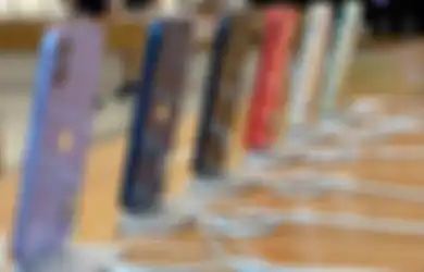 Tergoda iPhone 12, Supir Taksi Online ini Nekat Culik Penumpangnya!