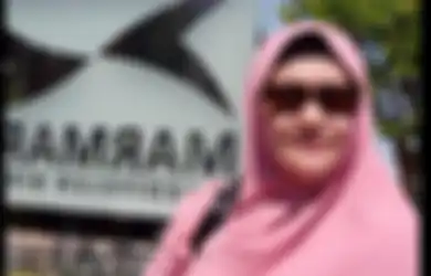 Videonya Check In Hotel dengan Munarman Viral di Media Sosial, Lily Sofia Mendadak Jadi Buruan Netizen, Pernah Posting Soal Presiden Jokowi, Begini Isinya