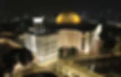 Wajah Baru Masjid Istiqlal sambut Idul Fitri dengan LED Terkoneksi dari Signify