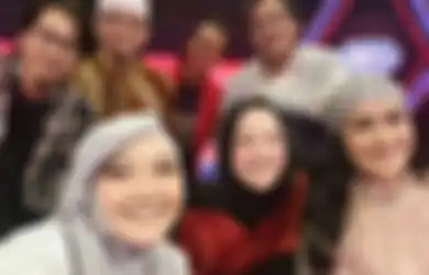 Beraksi di Panggung Voice of Ramadhan Setelah Ditendang dari Kursi Juri, Penampilan Duet Nissa Sabyan dan Sulis Dapat Komentar Tak Terduga dari Sosok Ini