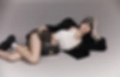 Persiapan Debut Solo, Begini Cara Lisa BLACKPINK Menjaga Bentuk Tubuh!