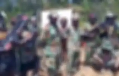 Dipimpin Lamek Taplo, KKB Papua Bakar Truk dan Alat Berat Milik BUMN di Pegunungan Bintang, Jubir OPM Sebby Sambom: Aksi Ini Peringatan!