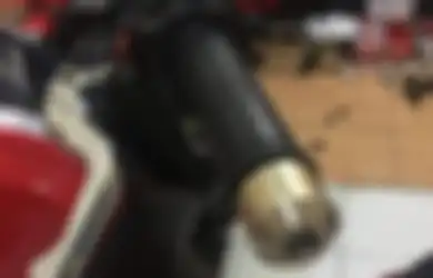 Bukan Cuma Aksesoris, Ini Fungsi Utama Jalu Setang Buat Motor Lo