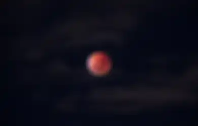 Trik Menyaksikan Gerhana Bulan Total pada 26 Mei Besok, Catat Jam Penampakan Spesialnya!