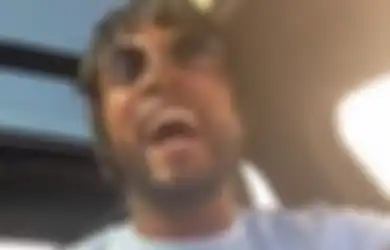 Patrice Evra Nge-roast Liam & Noel Gallagher Abis Manchester City Kalah di Final Champions League: Stop Bilang Manchester Itu biru