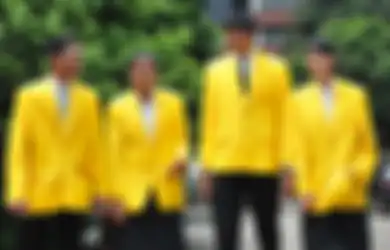 Inilah Arti di Balik Warna-Warna Jas Almamater Kampus di Indonesia