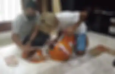 Bongkar Celengan Ayam untuk Beli Hadiah Ulang Tahun Thalia dan Thania, Betrand Peto Kaget Lihat Isinya, Karyawan Ruben Onsu: Uangnya Tebal Banget