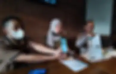 Dari Utang Rp 3,7 Juta Membengkak Jadi Rp 206,3 Juta, Guru Honorer yang Terjerat Pinjol Ini Mengaku Tak Kuat, Afifah: Saya Mendapat Ancaman...