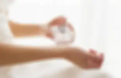 Segar Seharian! 3 Pilihan Parfum Tahan Lama Aroma Citrus yang Bisa Dicoba