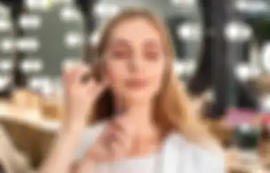 Bikin Wajah Kelihatan Tua dari Usianya, Hindari 5 Kesalahan Makeup Ini