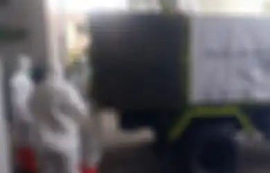 Foto Jenazah Pasien Covid-19 Dibawa Pakai Truk Viral di Twitter, Ini Kata Pemprov DKI