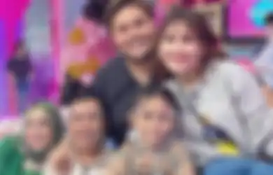 Awalnya Minta Mahar Rp 5 Miliar untuk Siapapun yang Ingin Nikahi Dirinya, Ayu Ting Ting Kini Beri Diskon Khusus untuk Ivan Gunawan Cukup Bawa Rp 3 Miliar untuk Seserahan