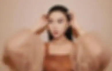 Innalillahi, Akui Terpuruk dan Tak Terima Kenyataan, Penyanyi Isyana Sarasvati Alami Kecelakaan Hingga Jari dan Tanggannya Harus Diperban, Begini Kondisinya Sekarang