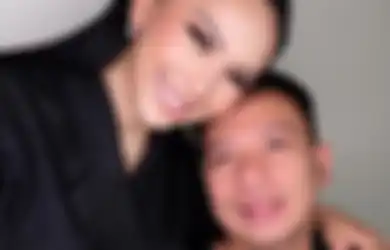 Ibunda Vicky Prasetyo Ungkit Lagi Permasalahan Kalina Ocktaranny Tak Mau Pakai Baju Pernikahan Buatan Sang Sahabat : Nggak Pernah Diperlakukan Sama Mantu-mantu Saya Seperti itu